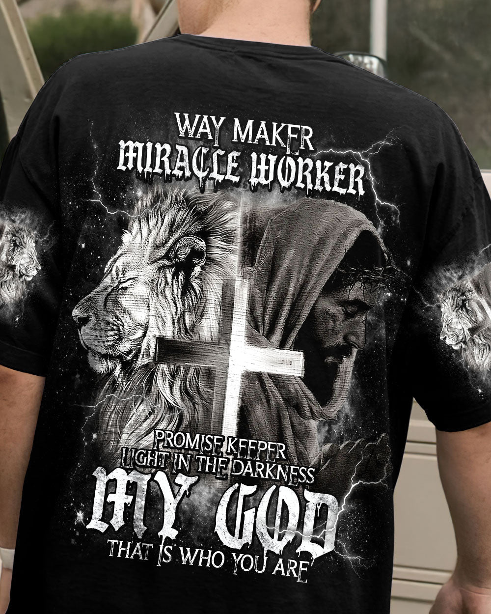 Lion of Judah T-Shirt Tlnt2005242 | Christian Gift